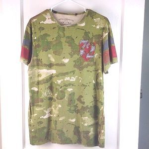 Buffalo David Bitton Tshirt size L, green camo